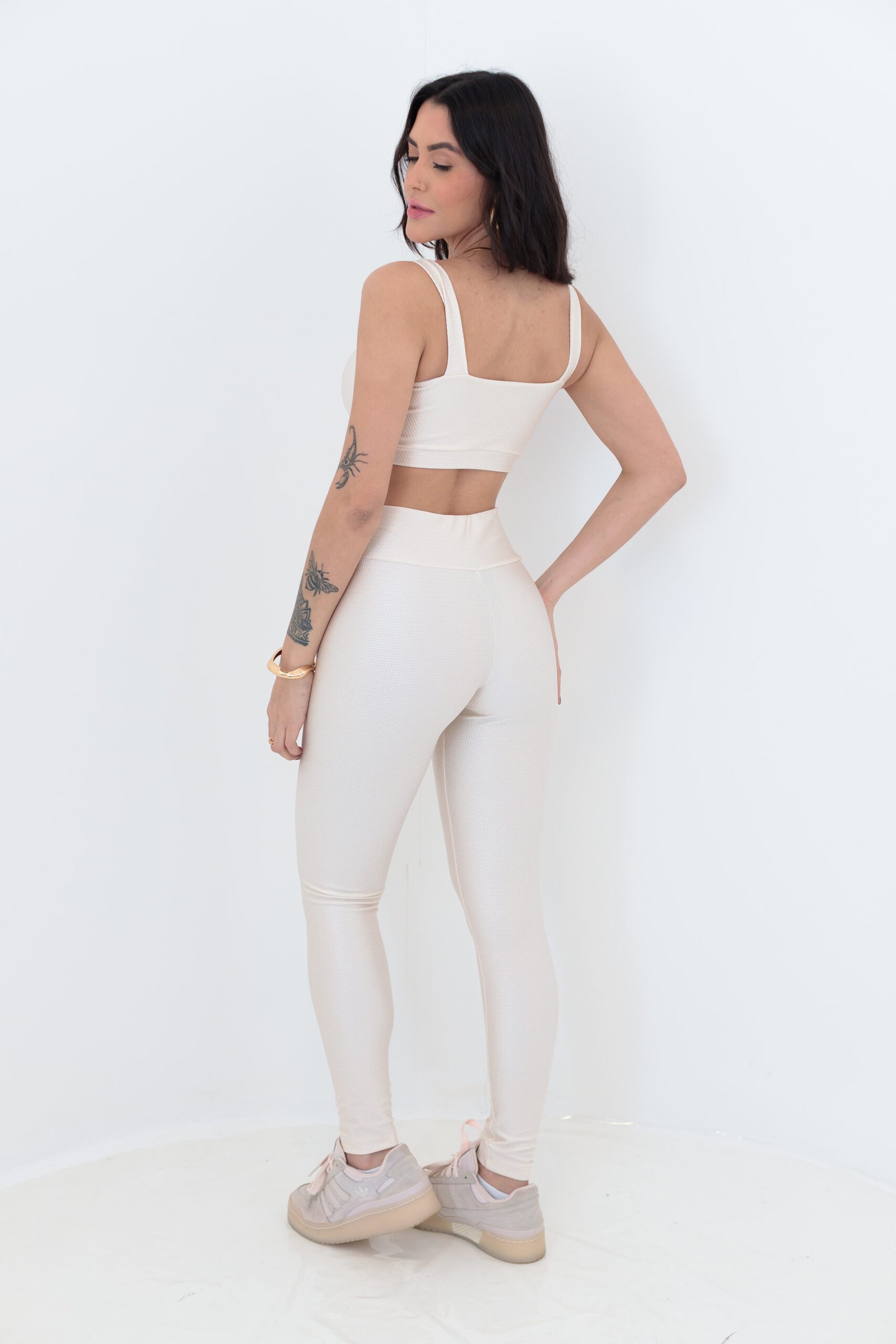 Conjunto Yas - Imagem 4